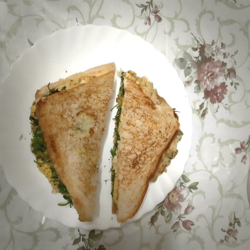egg n cheese sandwich