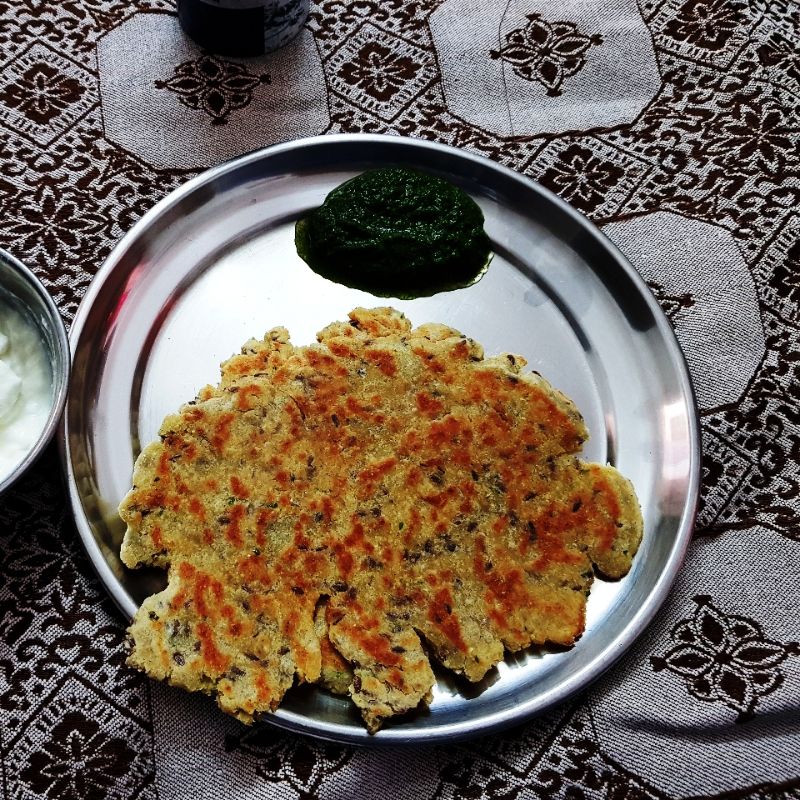 Jowar Paneer Paratha