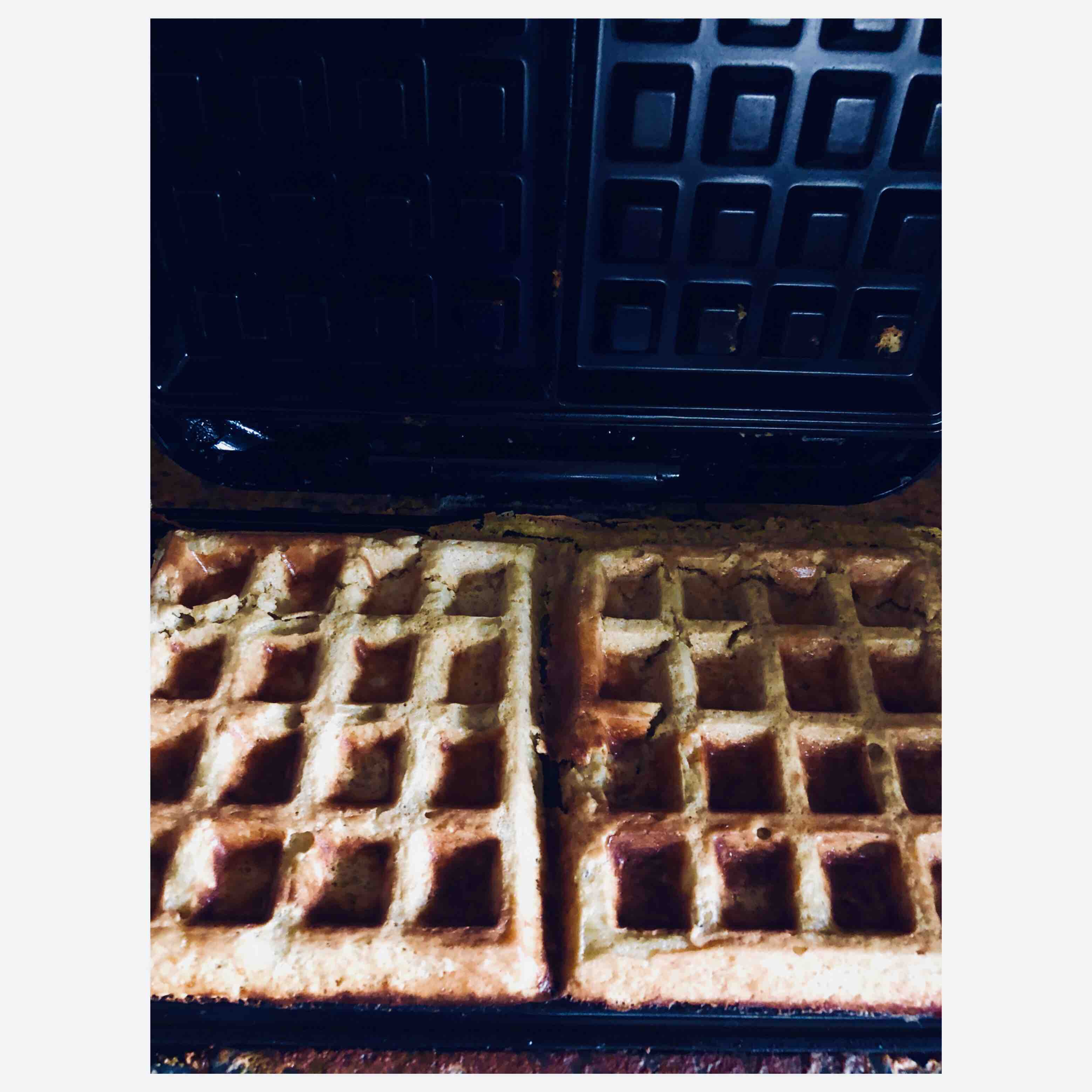 banana oatmeal waffles